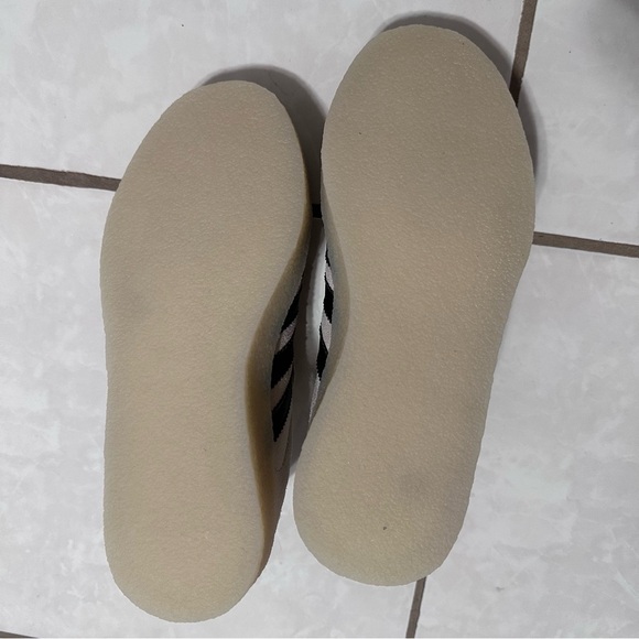 Adidas Kith Clarks Sambas - Picture 3 of 8